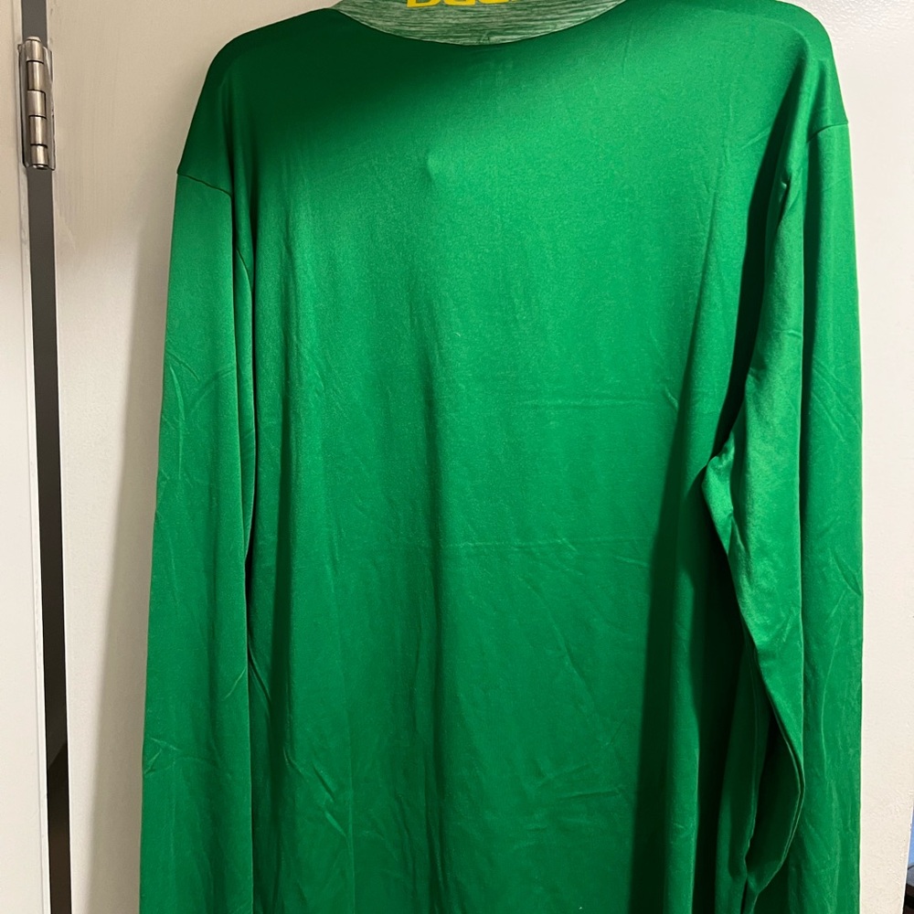 Oregon Ducks men 1/4 zip Long Sleeve Shirt - Picture 4 of 4